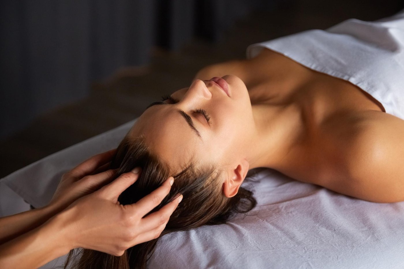 Entspannende Kopfmassage